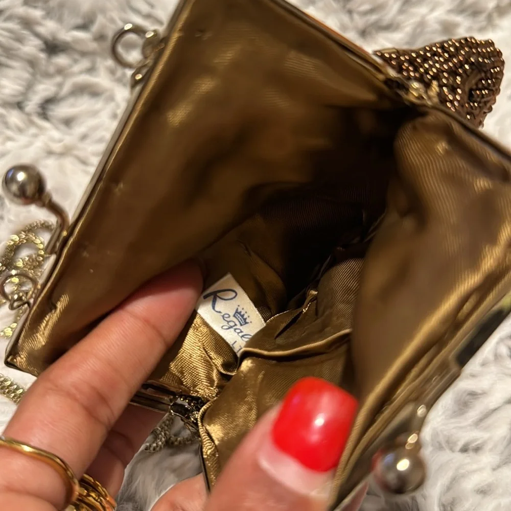 La Regale Vintage Sequin Evening Bag With Chain Strap - Picture 7 of 10
